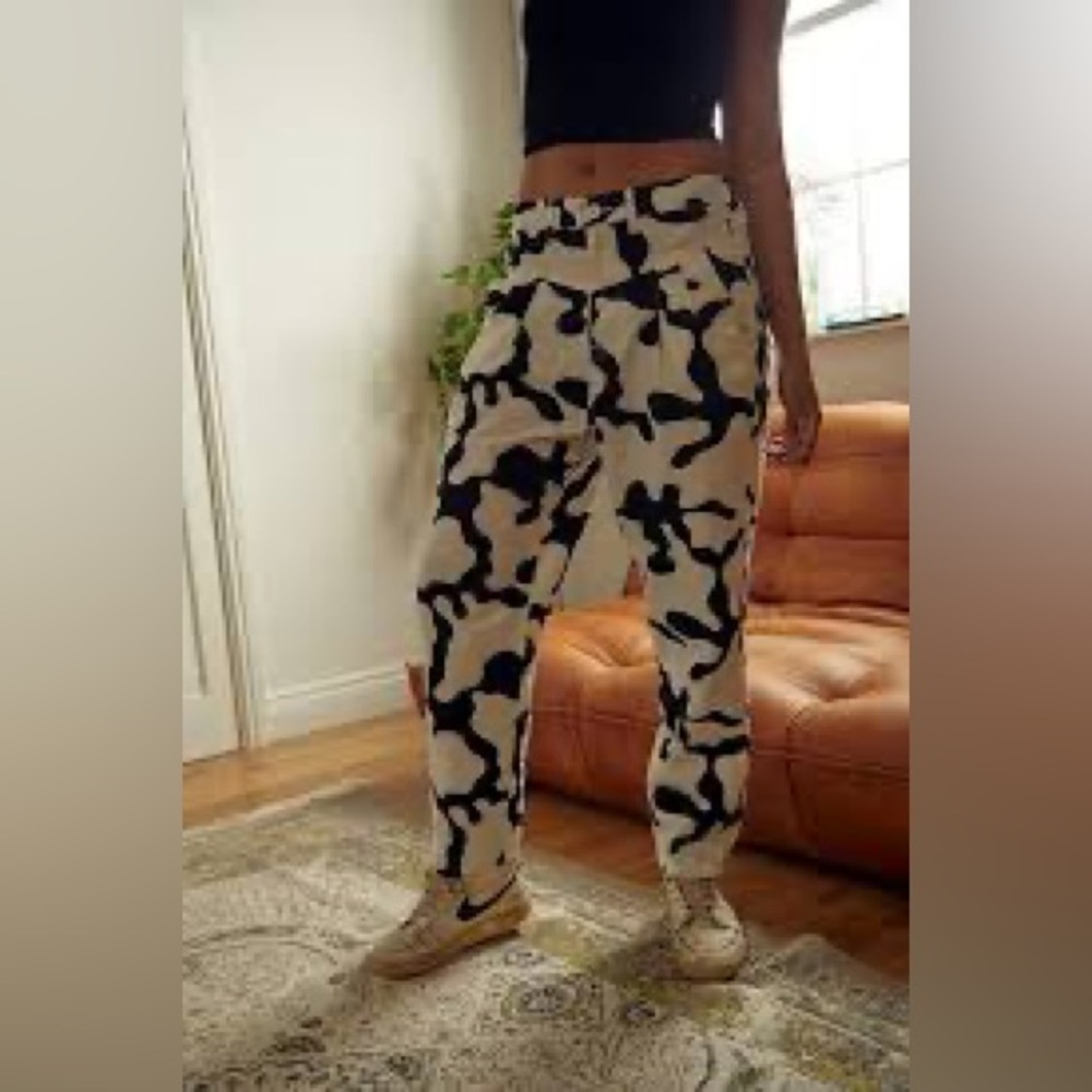 Obey Black and White Camouflage Joggers-XL